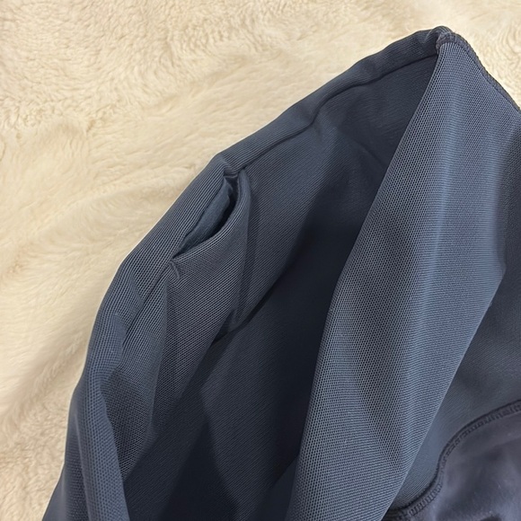 Lululemon athletica dark blue Women's Leggings size 6 - Picture 3 of 10